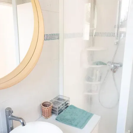 Charming Bright And Cosy Apt *